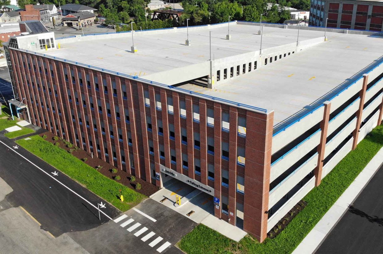 Biddeford-Parking-Garage-Exterior